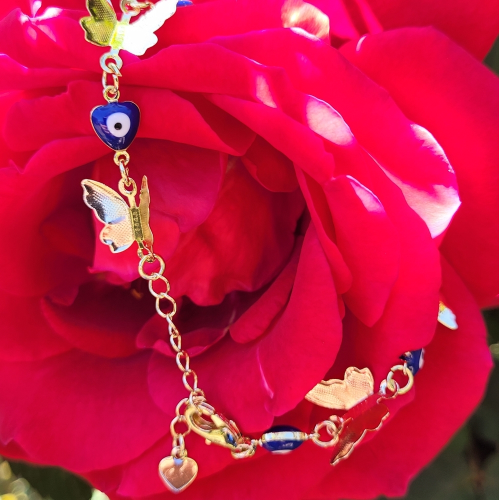 Butterfly🦋 and blue evil eye bracelet